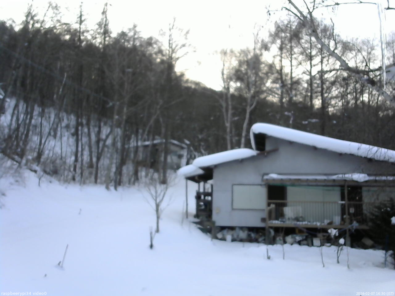 長野県菅平高原 ゆたか山荘 西側(坂上) 2026/02/07 16:30