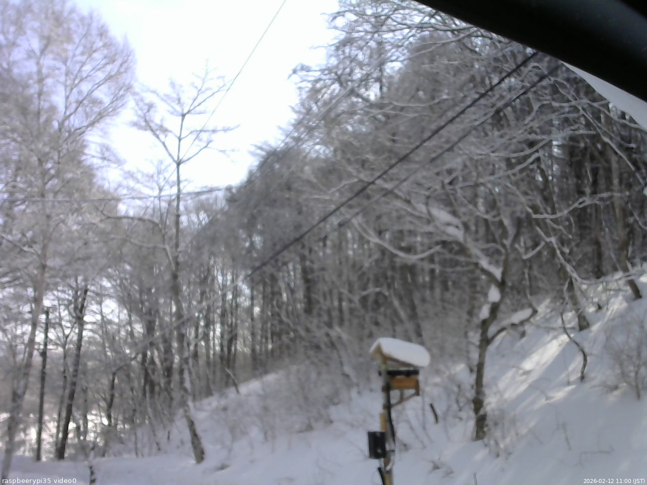 長野県菅平高原 ゆたか山荘 温度計 2026/02/12 11:00