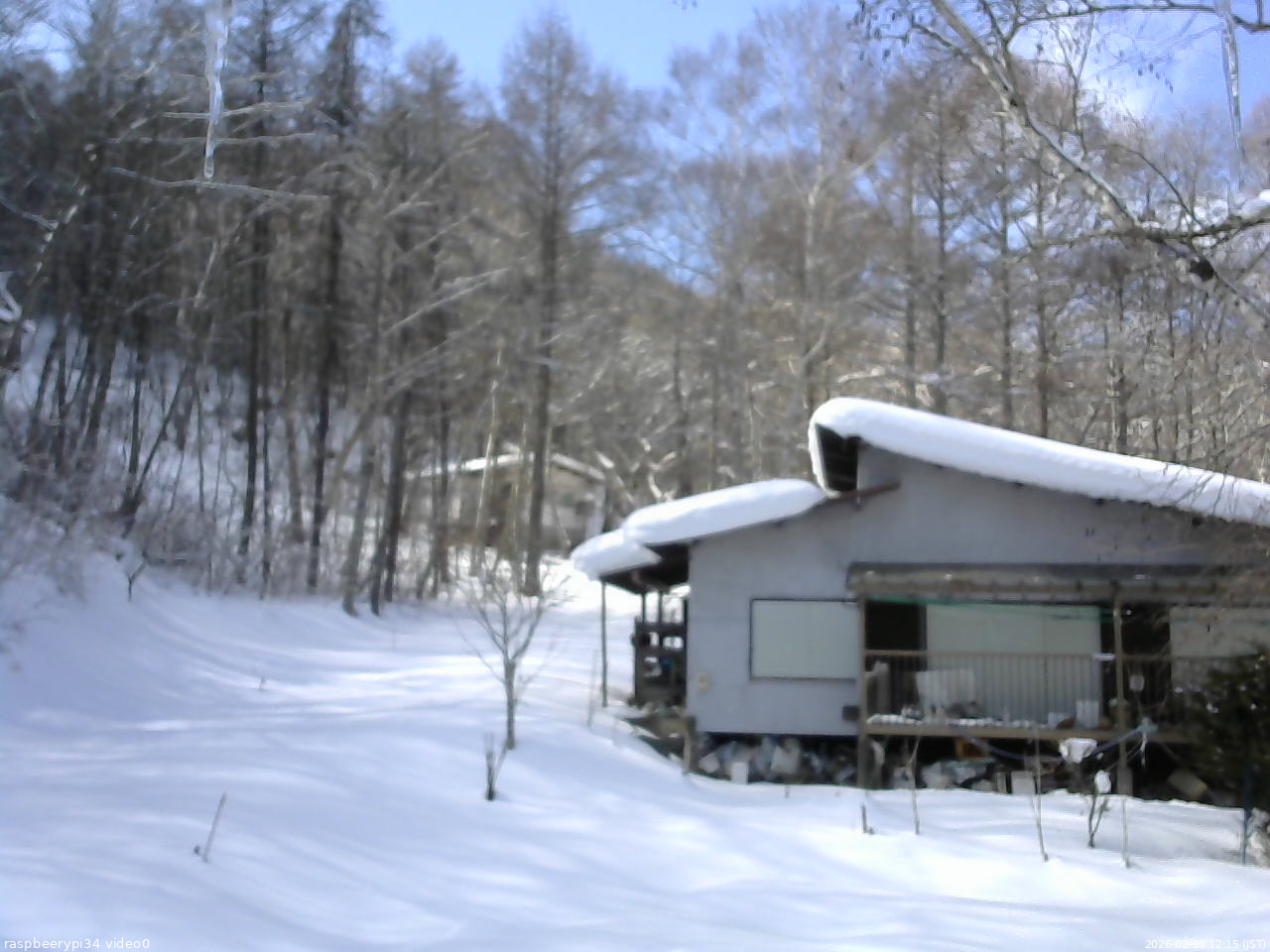 長野県菅平高原 ゆたか山荘 西側(坂上) 2026/02/13 12:15