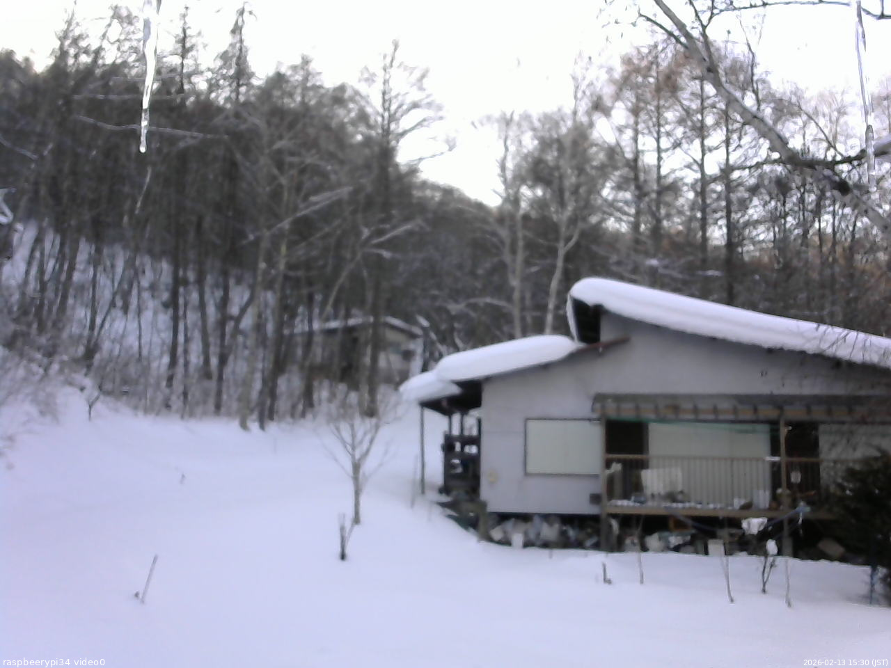 長野県菅平高原 ゆたか山荘 西側(坂上) 2026/02/13 15:30