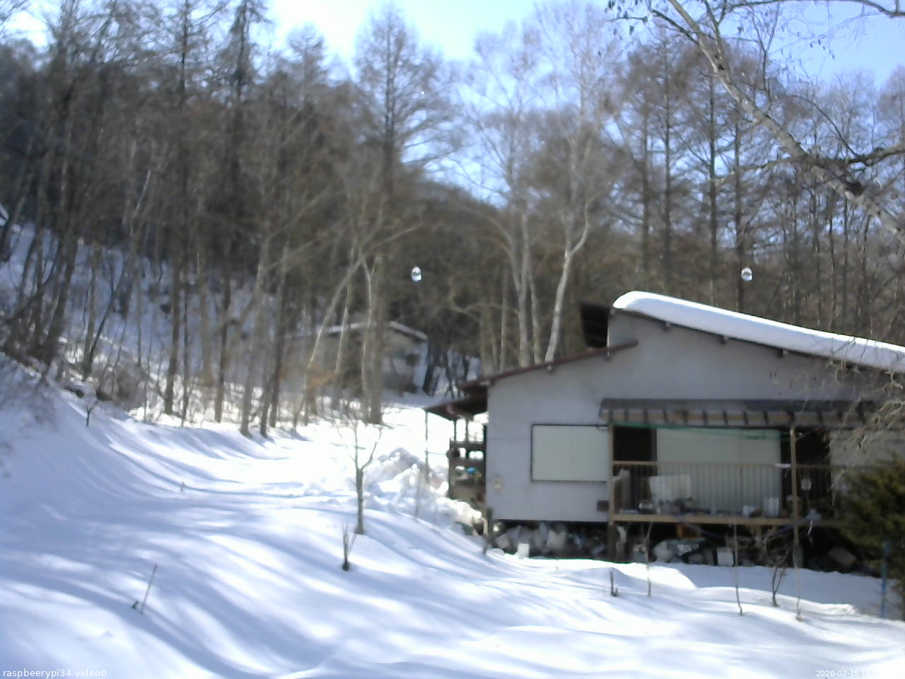 長野県菅平高原 ゆたか山荘 西側(坂上) 2026/02/15 14:00