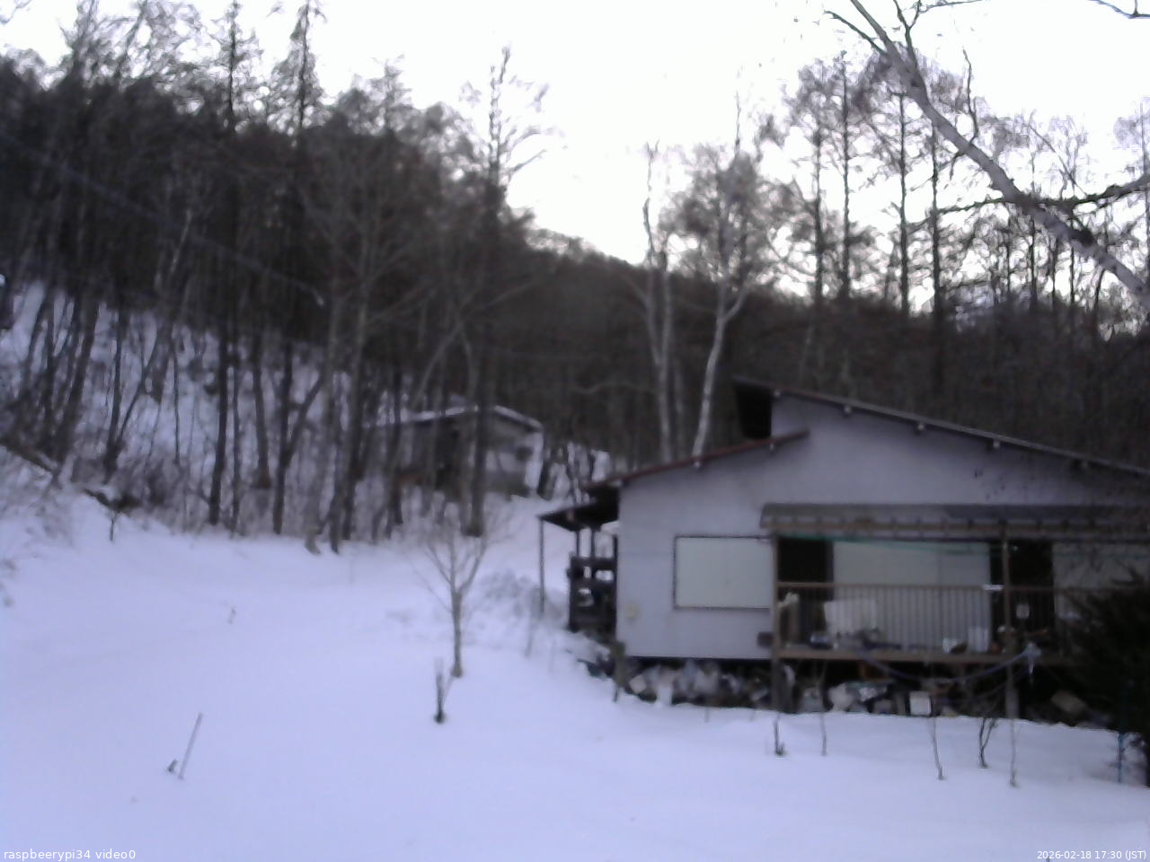 長野県菅平高原 ゆたか山荘 西側(坂上) 2026/02/18 17:30