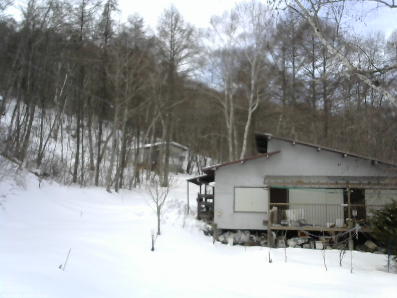 長野県菅平高原 ゆたか山荘 西側(坂上) 2026/02/20 12:15