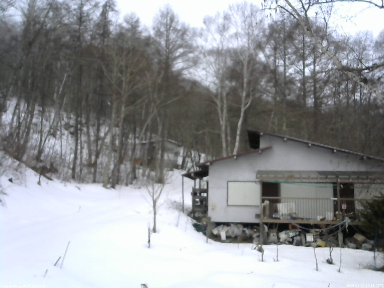 長野県菅平高原 ゆたか山荘 西側(坂上) 2026/02/27 07:15
