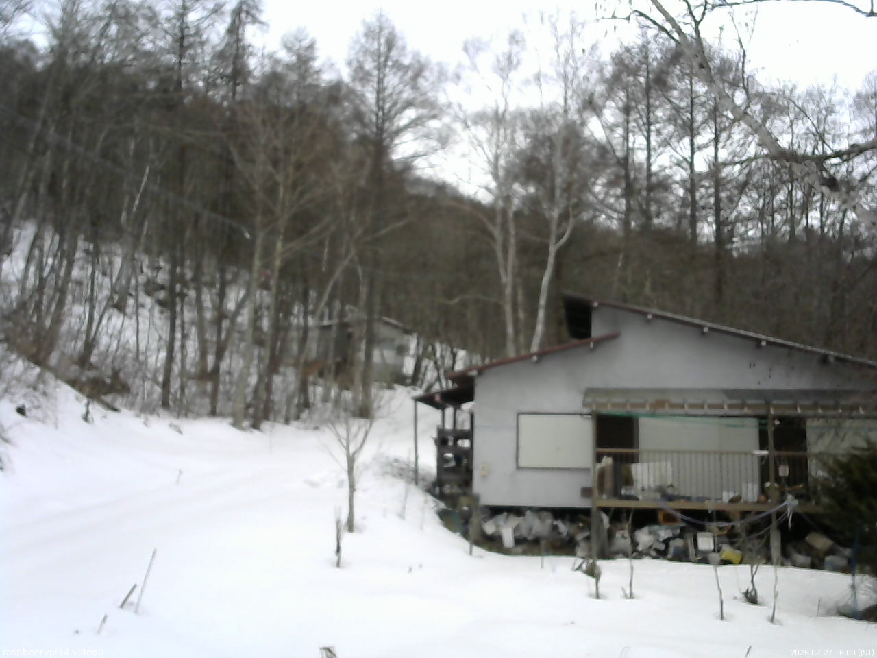 長野県菅平高原 ゆたか山荘 西側(坂上) 2026/02/27 16:00