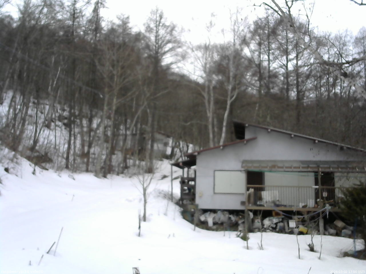 長野県菅平高原 ゆたか山荘 西側(坂上) 2026/03/02 17:00