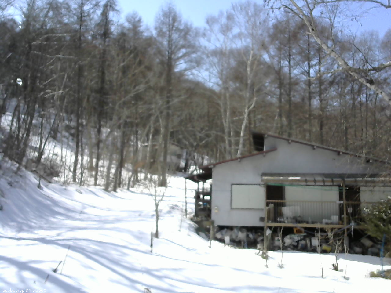 長野県菅平高原 ゆたか山荘 西側(坂上) 2026/03/05 13:15