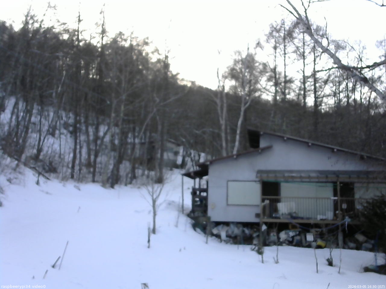 長野県菅平高原 ゆたか山荘 西側(坂上) 2026/03/05 16:30