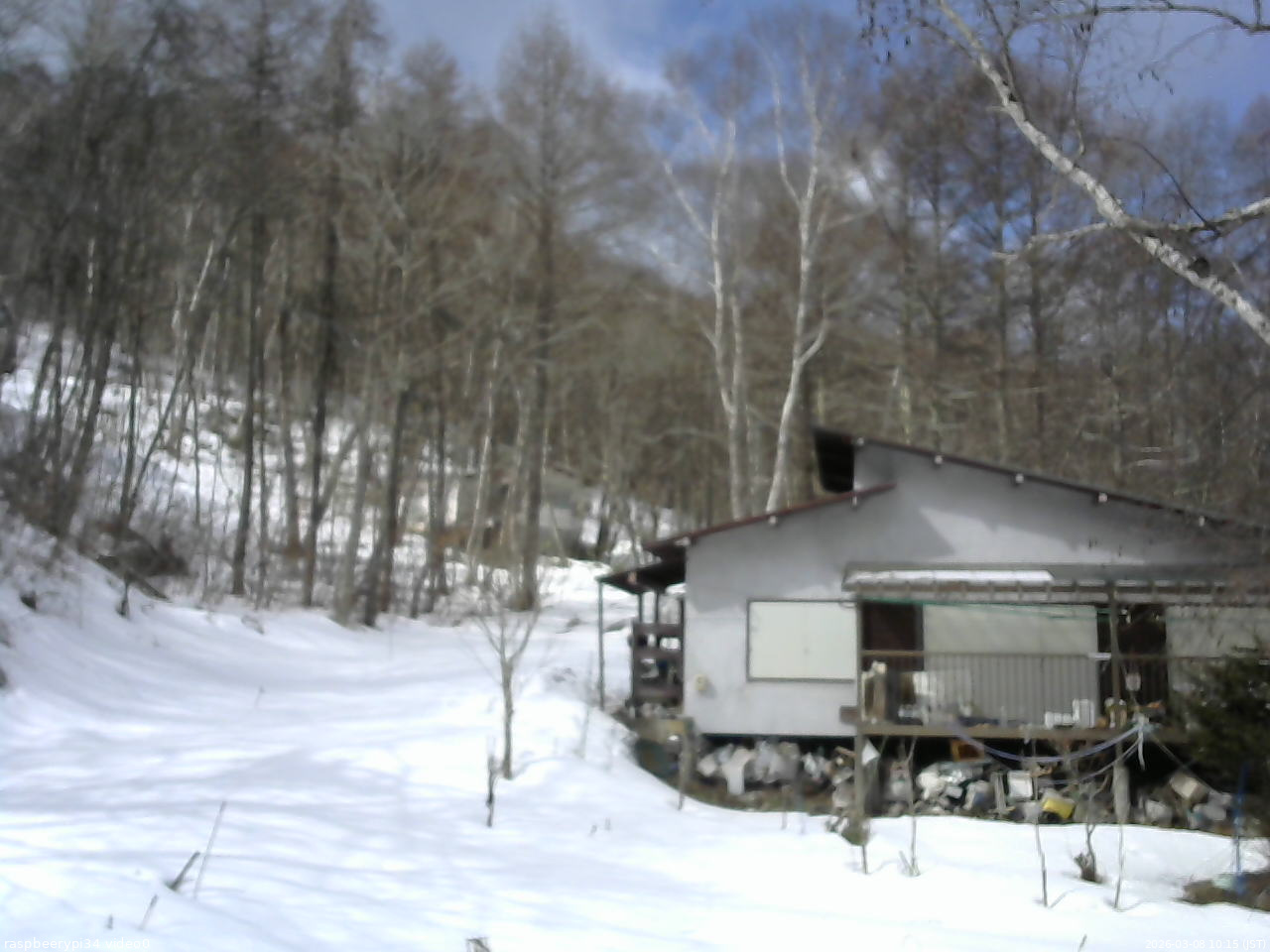 長野県菅平高原 ゆたか山荘 西側(坂上) 2026/03/08 10:15