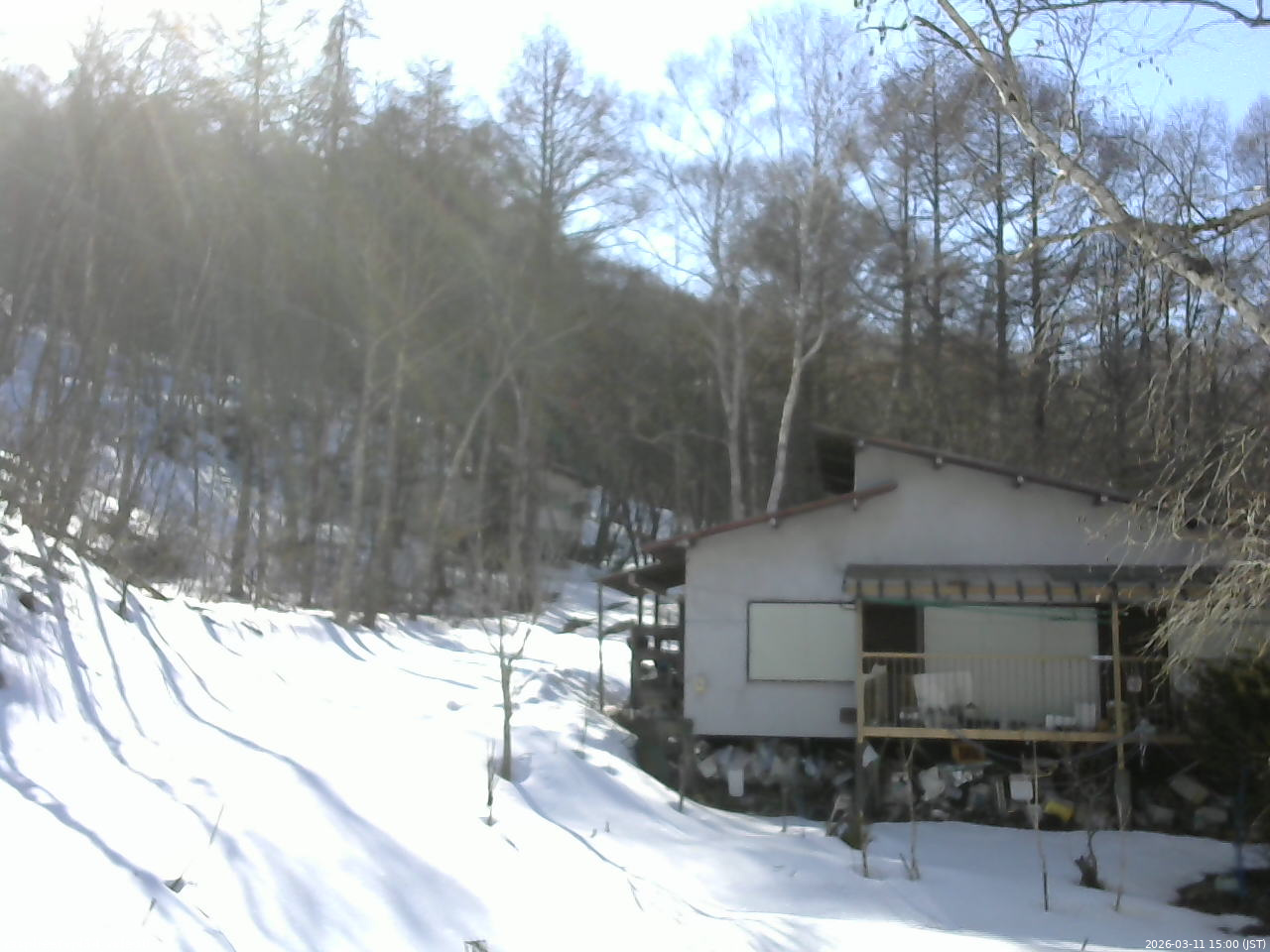 長野県菅平高原 ゆたか山荘 西側(坂上) 2026/03/11 15:00