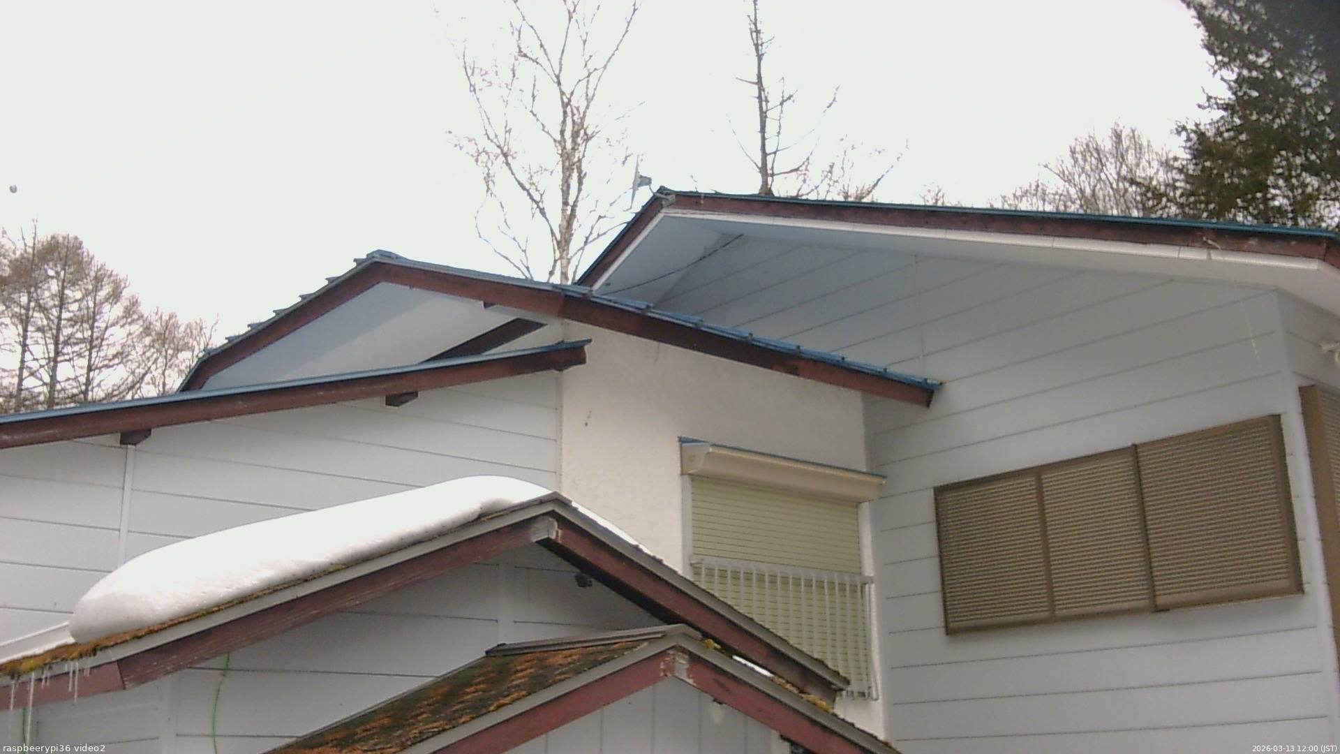 長野県菅平高原 ゆたか山荘 駐車場奥 2026/03/13 12:00