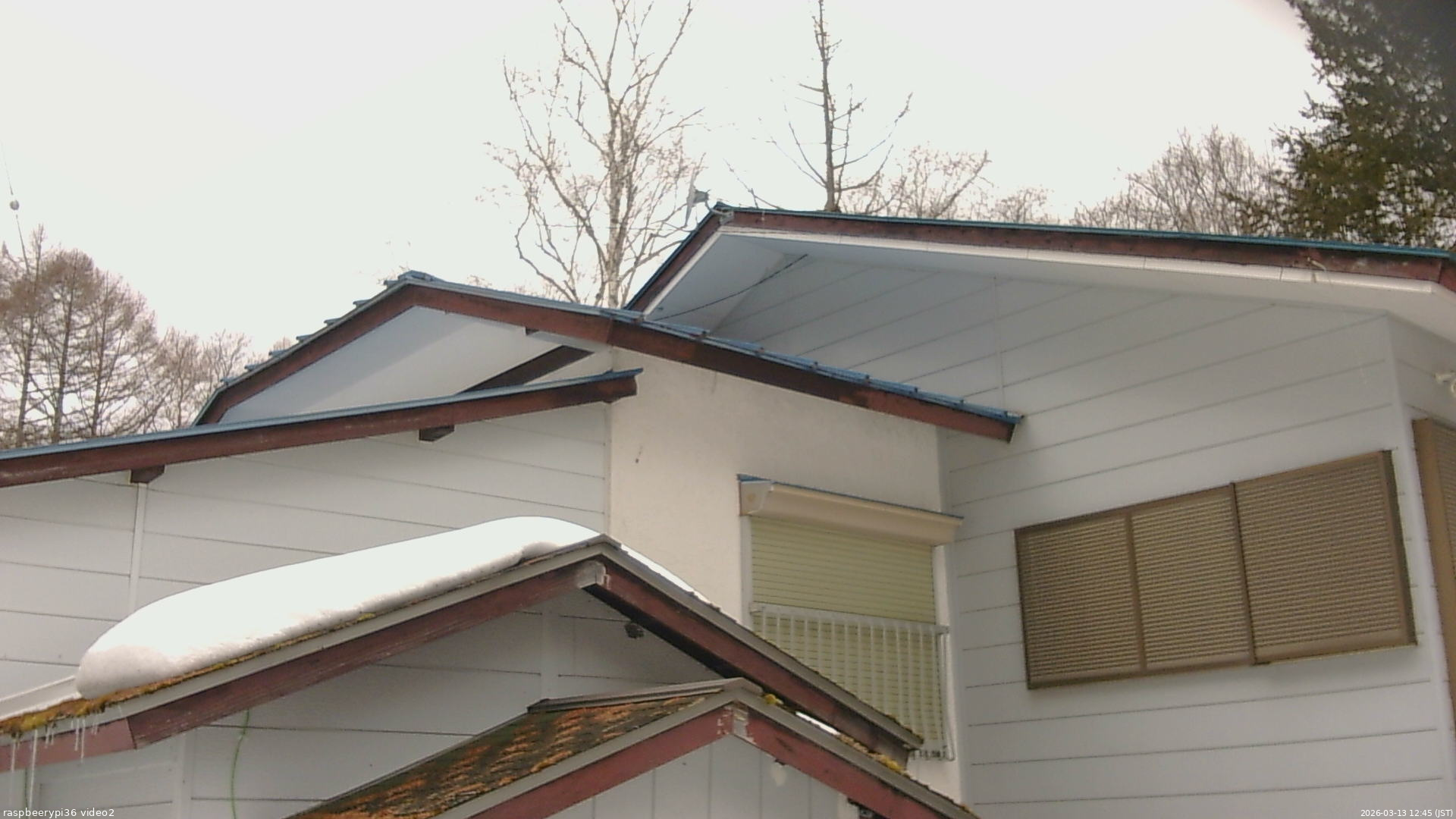 長野県菅平高原 ゆたか山荘 駐車場奥 2026/03/13 12:45