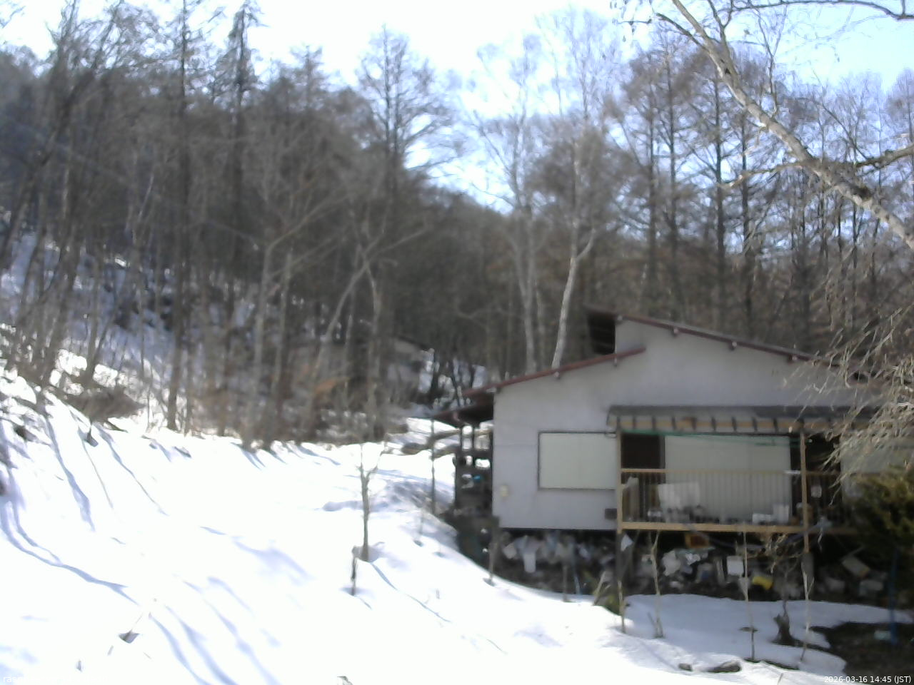 長野県菅平高原 ゆたか山荘 西側(坂上) 2026/03/16 14:45