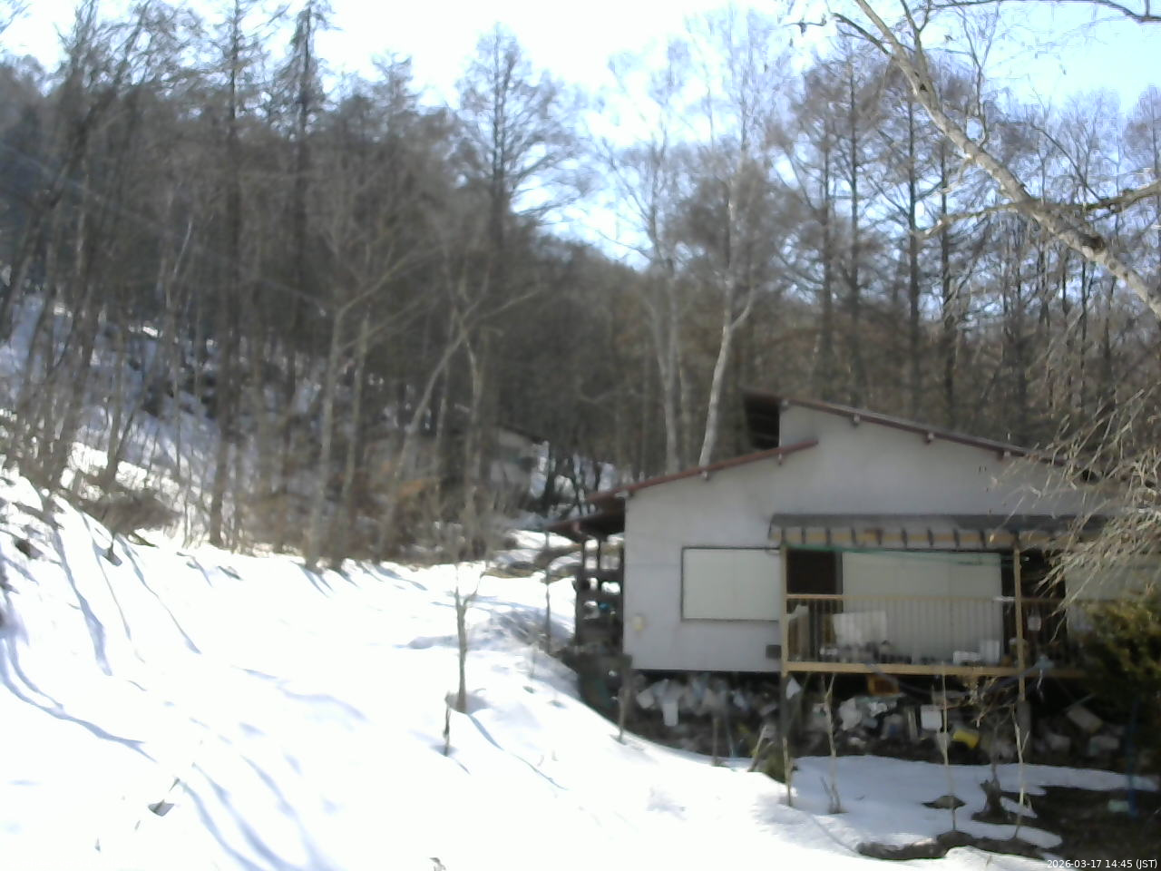 長野県菅平高原 ゆたか山荘 西側(坂上) 2026/03/17 14:45
