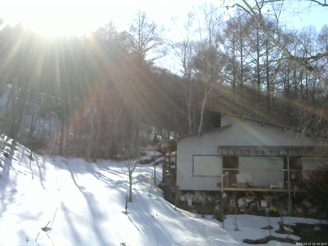 長野県菅平高原 ゆたか山荘 西側(坂上) 2026/03/17 15:30
