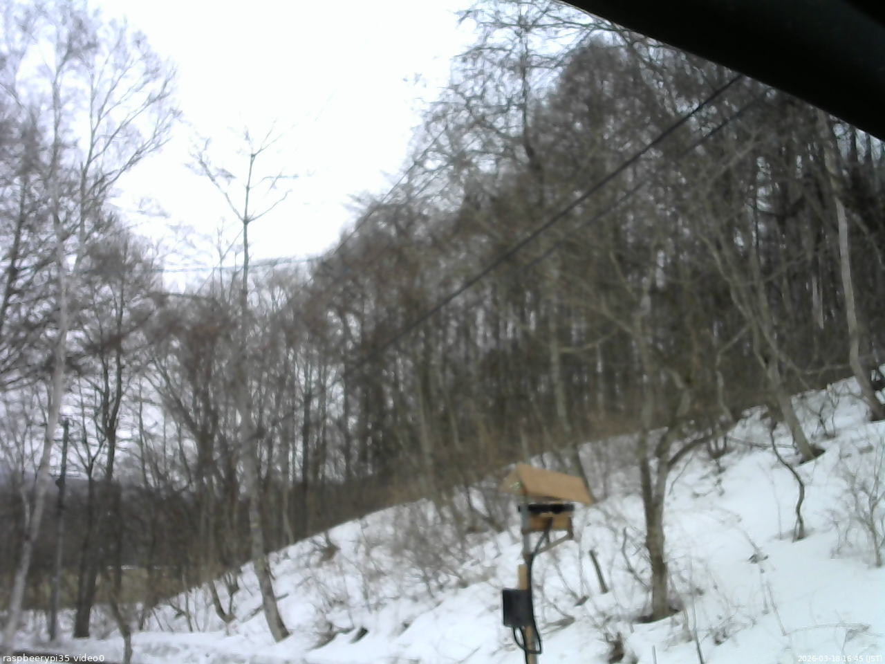 長野県菅平高原 ゆたか山荘 温度計 2026/03/18 16:45