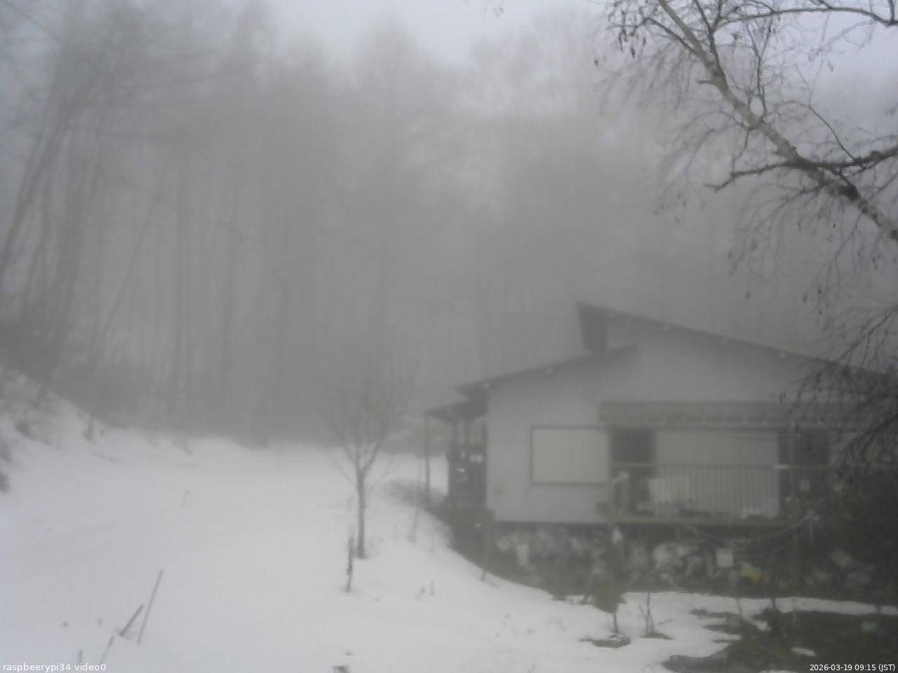 長野県菅平高原 ゆたか山荘 西側(坂上) 2026/03/19 09:15