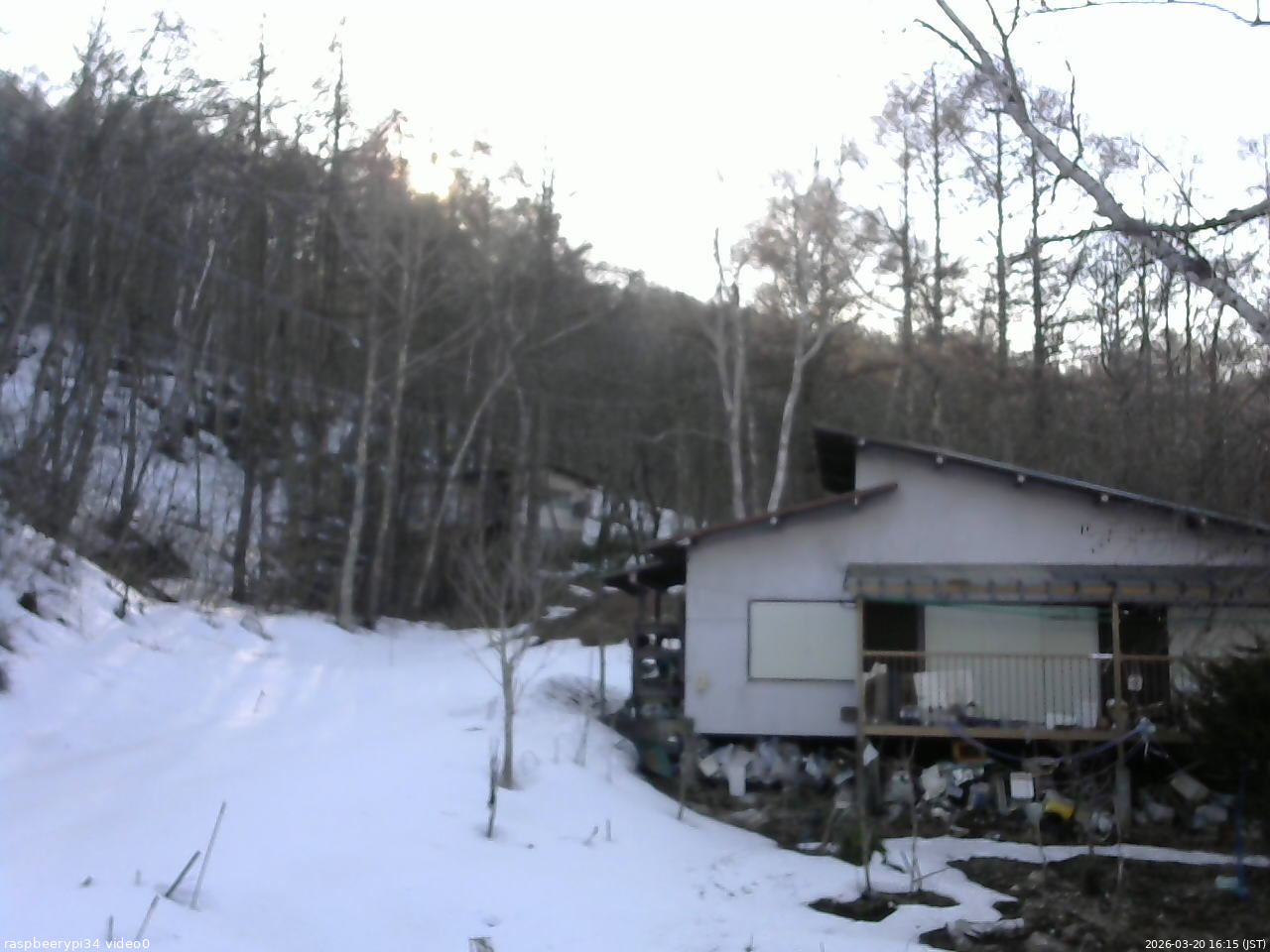 長野県菅平高原 ゆたか山荘 西側(坂上) 2026/03/20 16:15