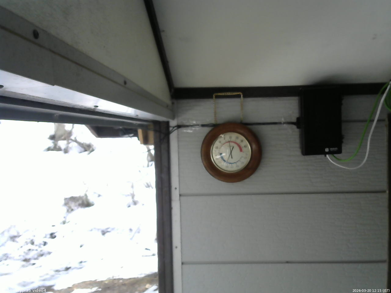 長野県菅平高原 ゆたか山荘 東側上空 2026/03/20 12:15