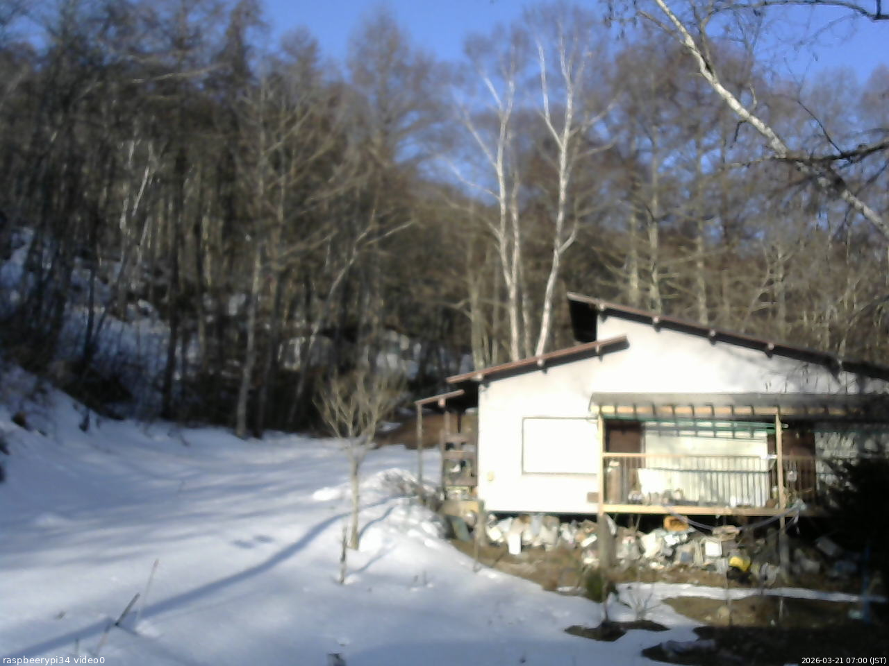 長野県菅平高原 ゆたか山荘 西側(坂上) 2026/03/21 07:00