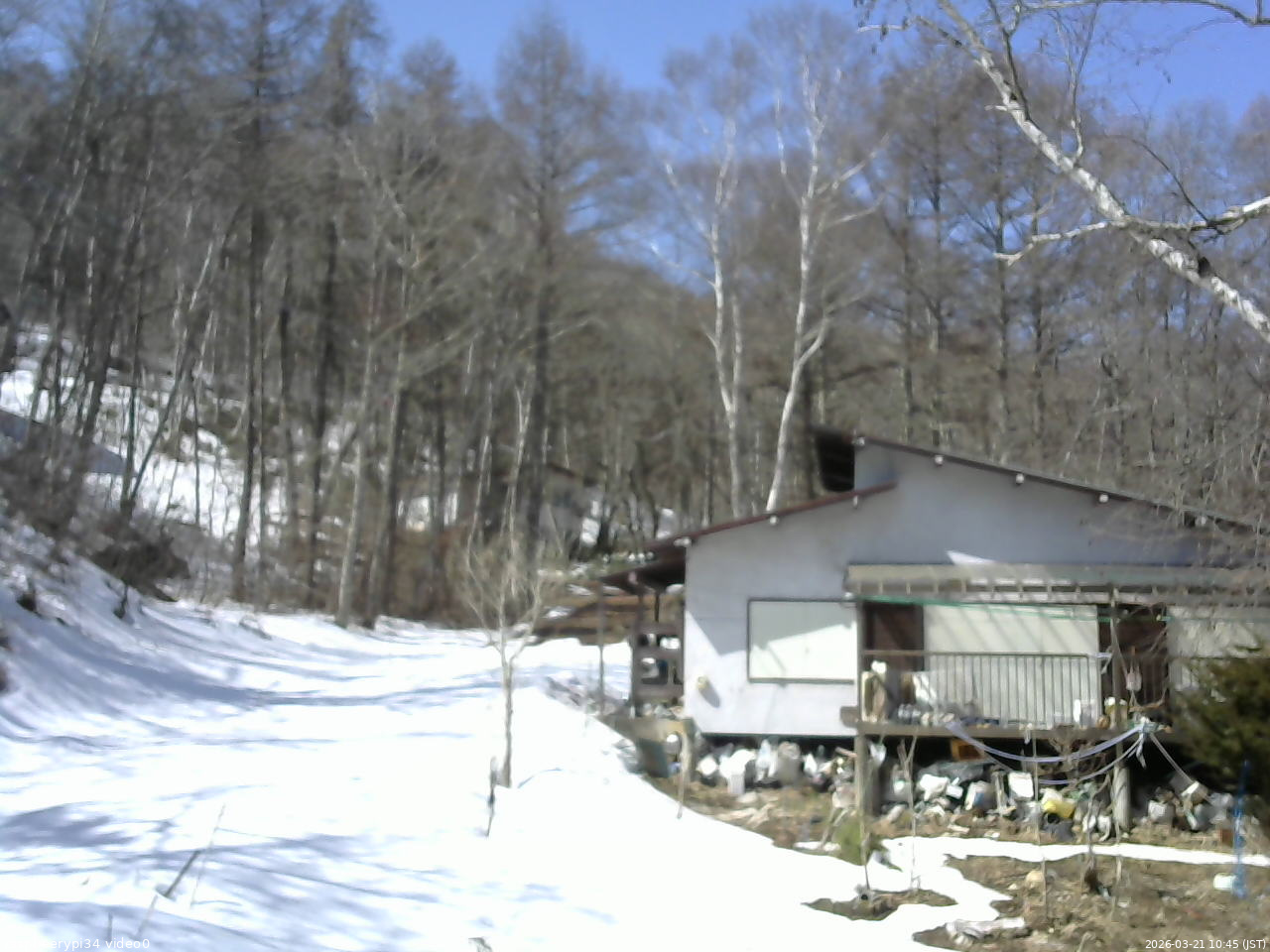 長野県菅平高原 ゆたか山荘 西側(坂上) 2026/03/21 10:45