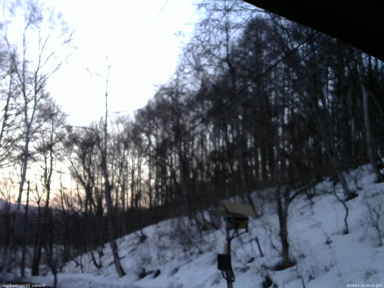 長野県菅平高原 ゆたか山荘 温度計 2026/03/22 05:45