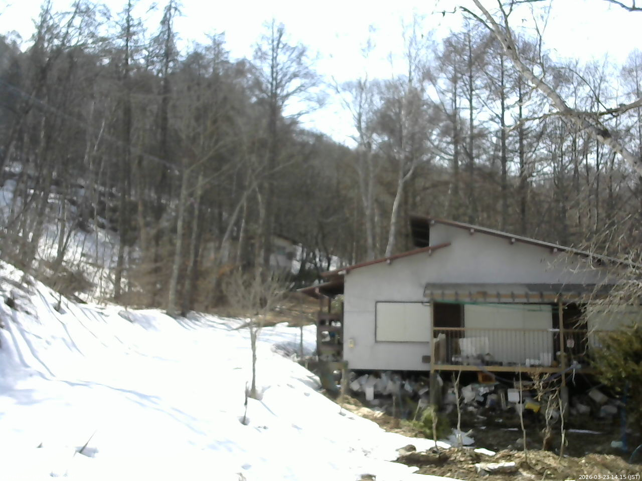 長野県菅平高原 ゆたか山荘 西側(坂上) 2026/03/23 14:15