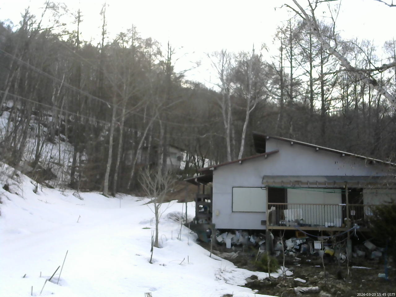 長野県菅平高原 ゆたか山荘 西側(坂上) 2026/03/23 15:45