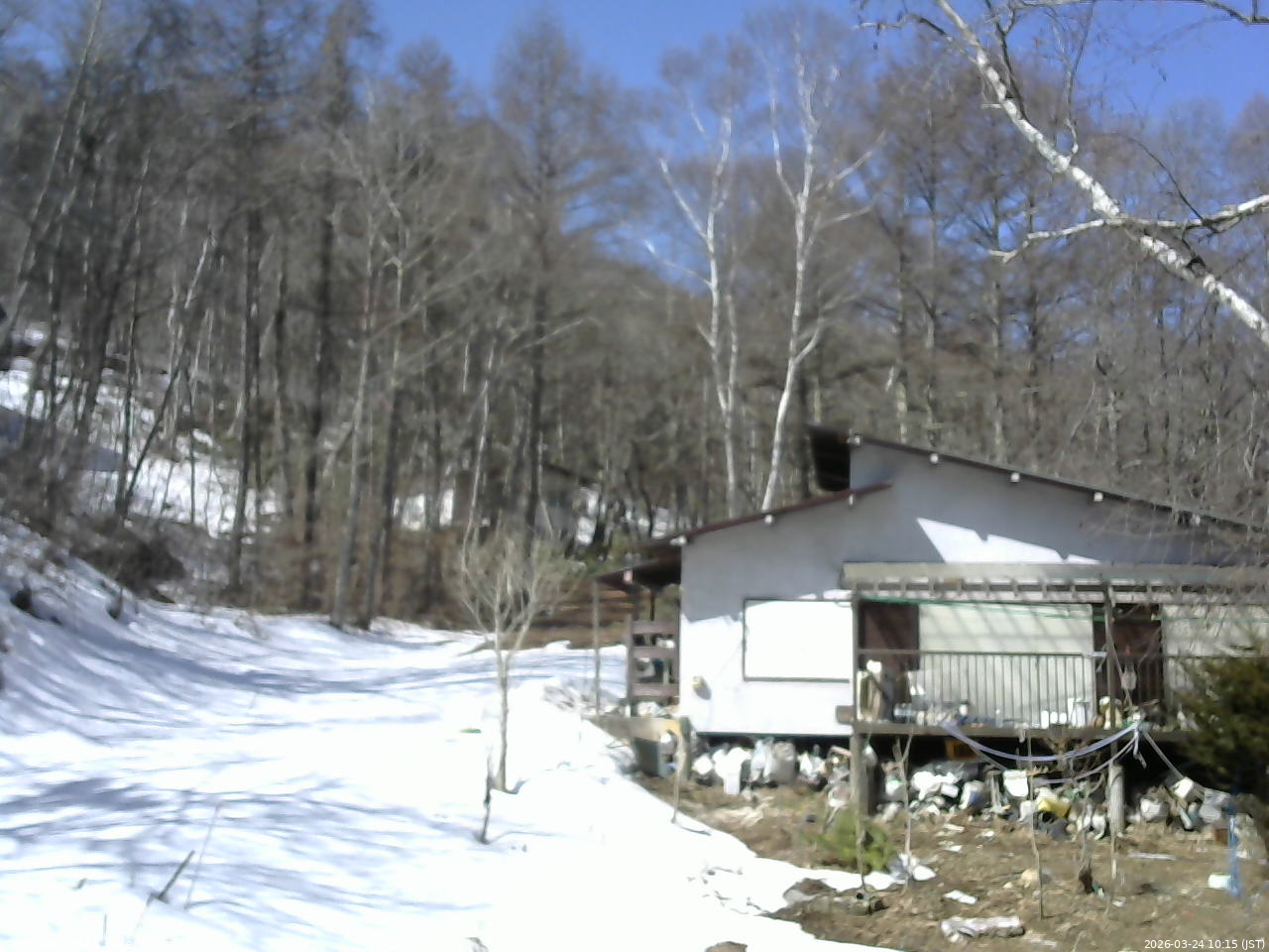 長野県菅平高原 ゆたか山荘 西側(坂上) 2026/03/24 10:15