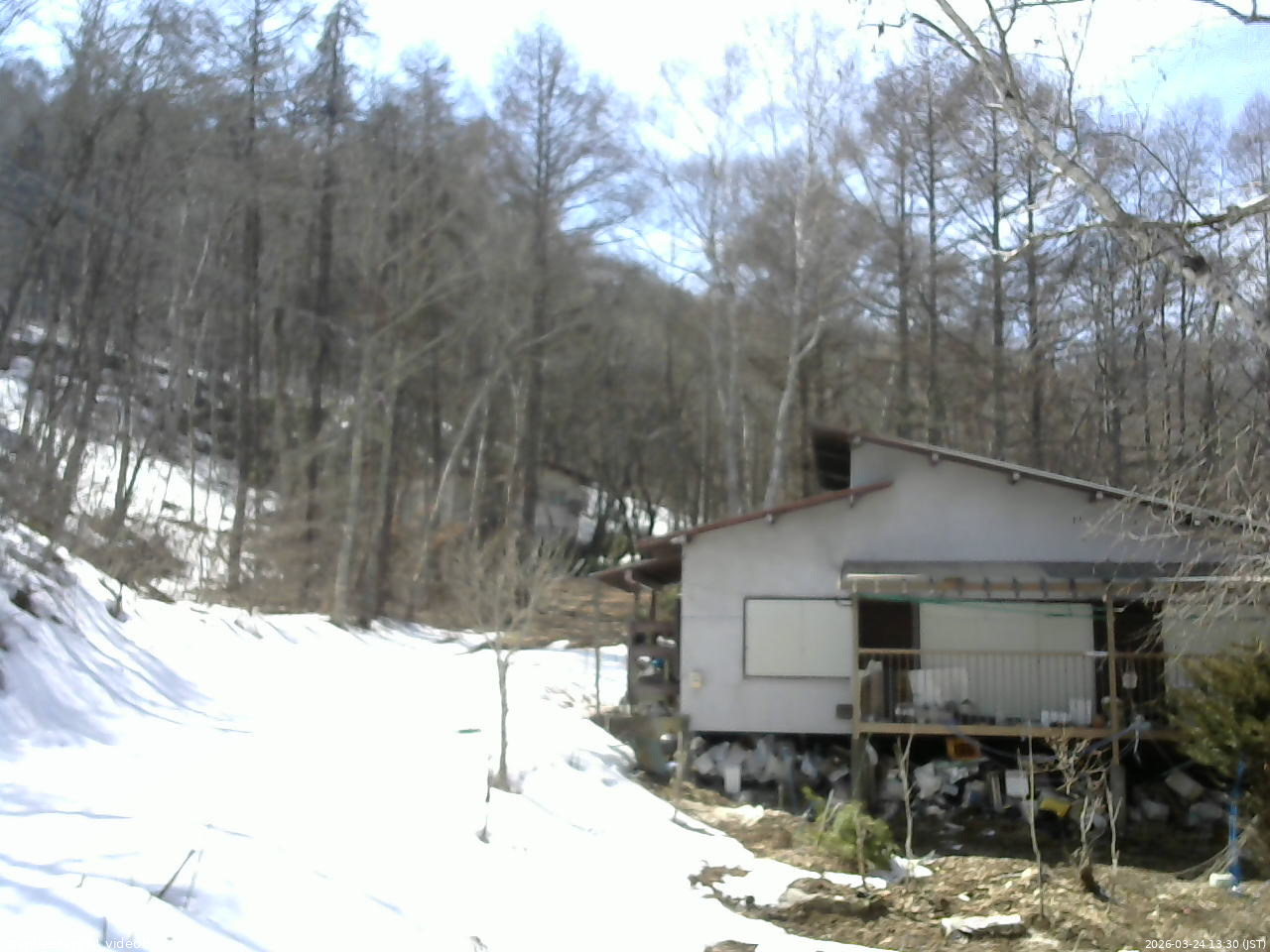 長野県菅平高原 ゆたか山荘 西側(坂上) 2026/03/24 13:30