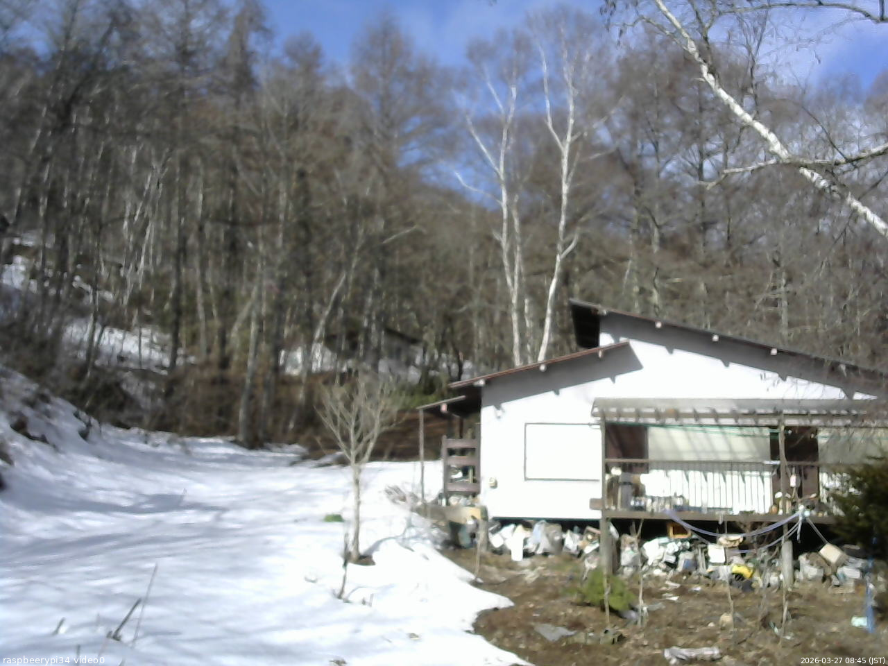 長野県菅平高原 ゆたか山荘 西側(坂上) 2026/03/27 08:45