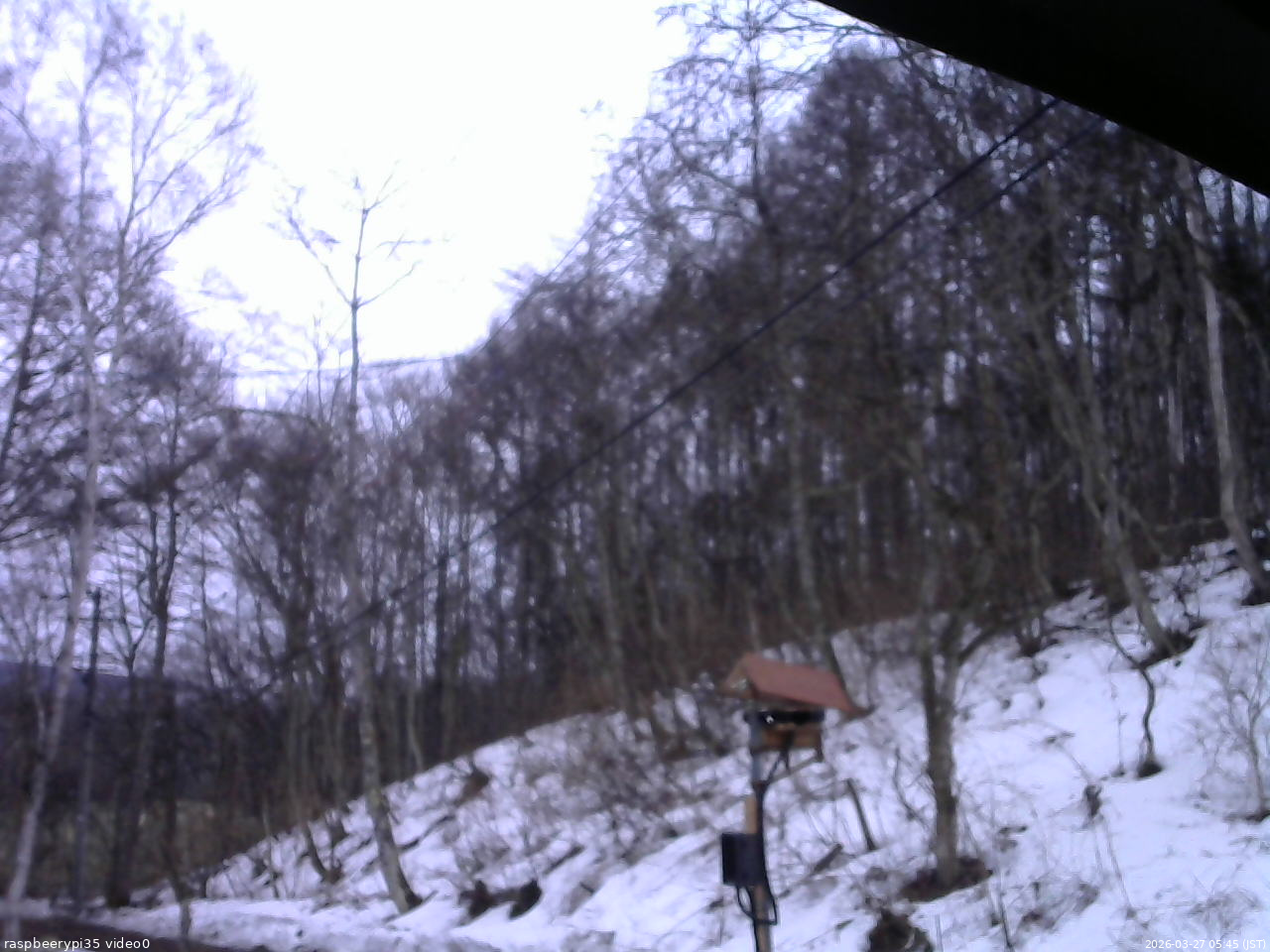 長野県菅平高原 ゆたか山荘 温度計 2026/03/27 05:45