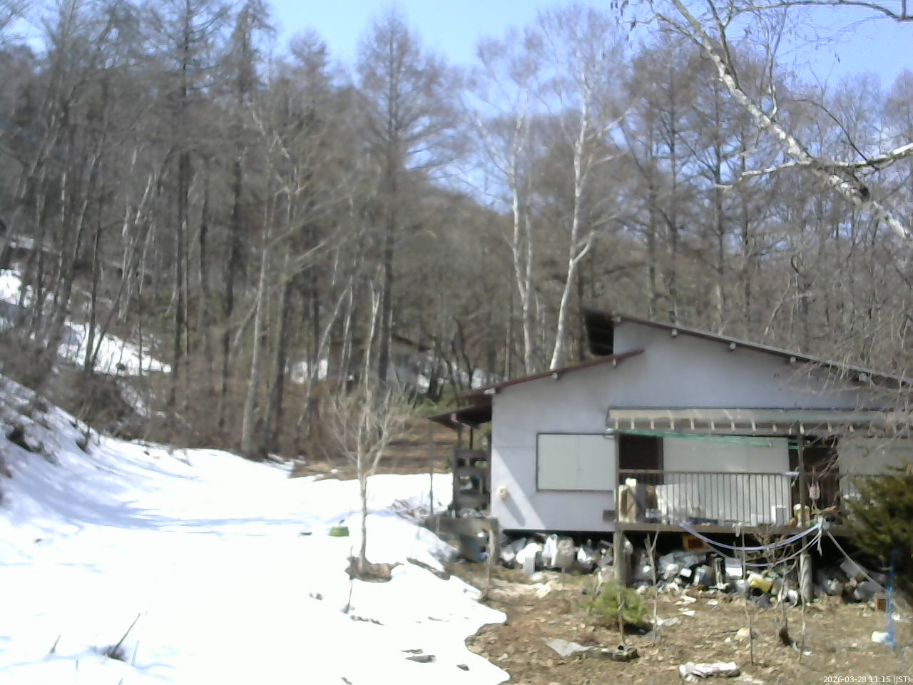 長野県菅平高原 ゆたか山荘 西側(坂上) 2026/03/28 11:15