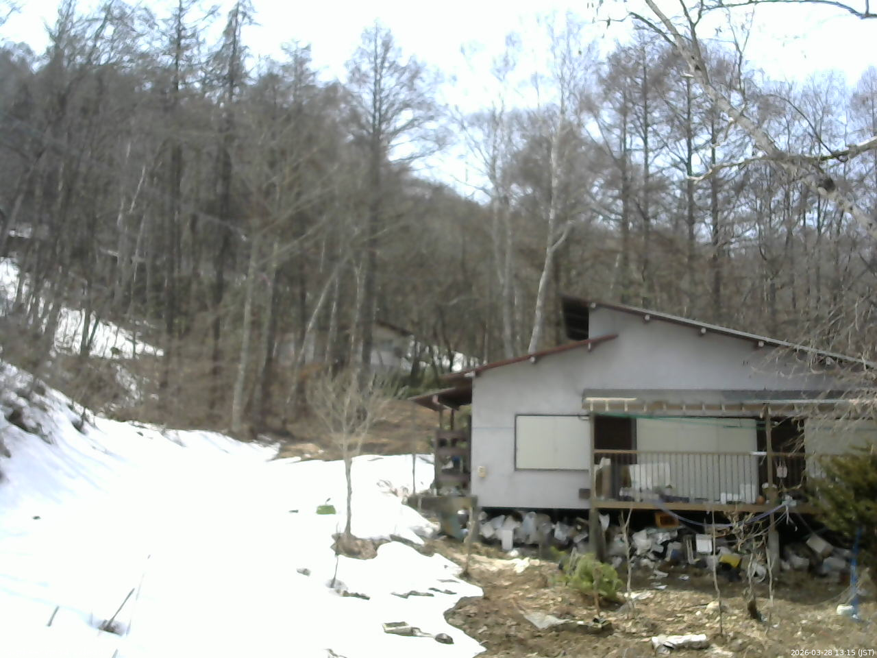 長野県菅平高原 ゆたか山荘 西側(坂上) 2026/03/28 13:15