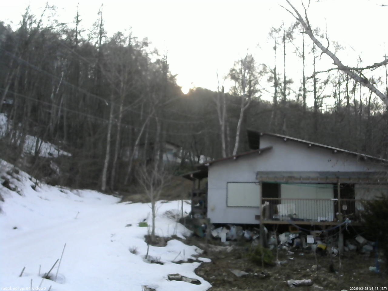 長野県菅平高原 ゆたか山荘 西側(坂上) 2026/03/28 16:45