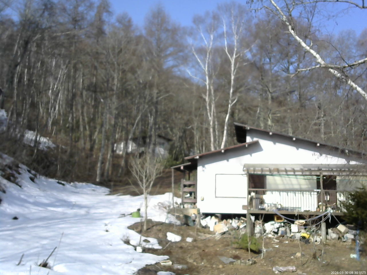 長野県菅平高原 ゆたか山荘 西側(坂上) 2026/03/30 08:30