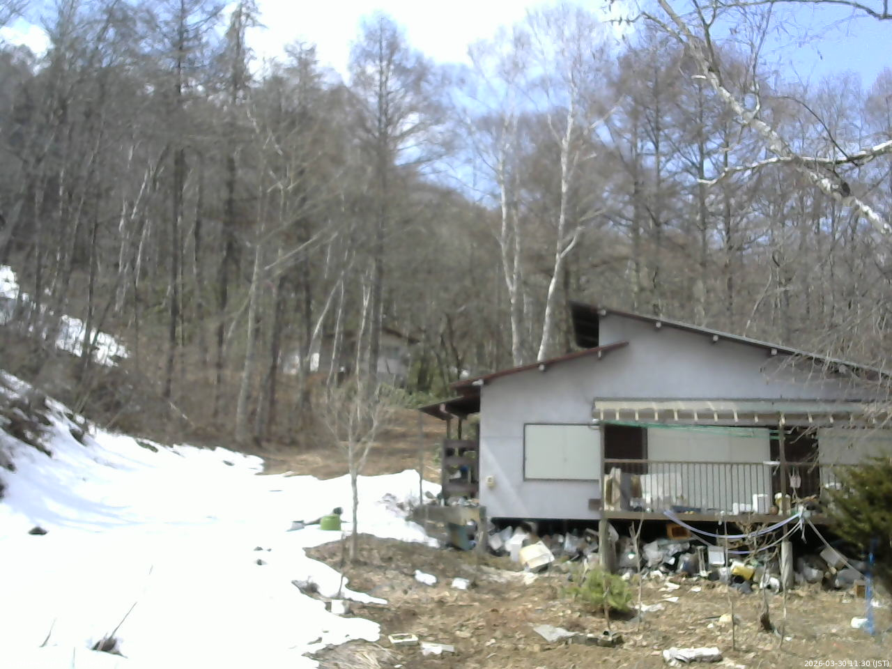 長野県菅平高原 ゆたか山荘 西側(坂上) 2026/03/30 11:30