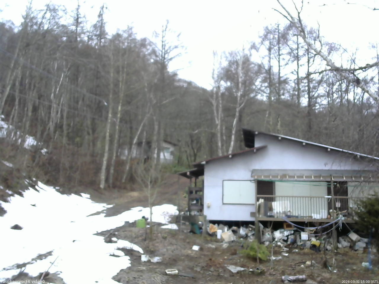 長野県菅平高原 ゆたか山荘 西側(坂上) 2026/03/31 15:00
