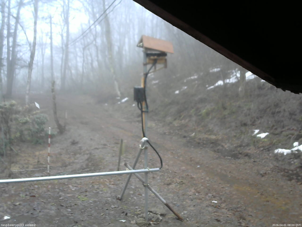 長野県菅平高原 ゆたか山荘 南側 2026/04/01 08:00