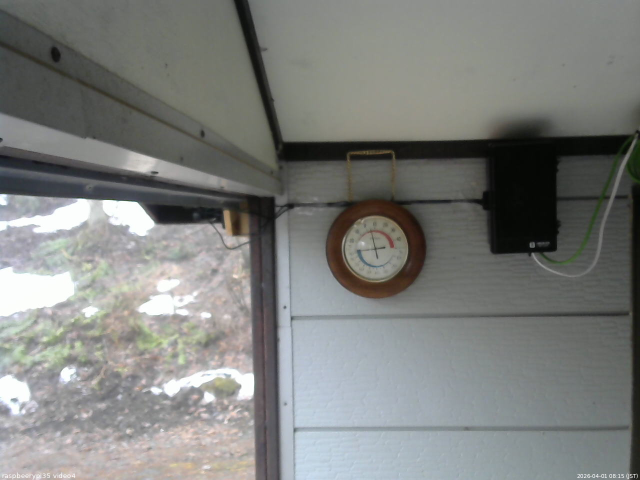 長野県菅平高原 ゆたか山荘 東側上空 2026/04/01 08:15