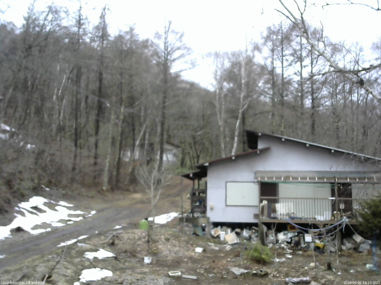 長野県菅平高原 ゆたか山荘 西側(坂上) 2026/04/02 14:15