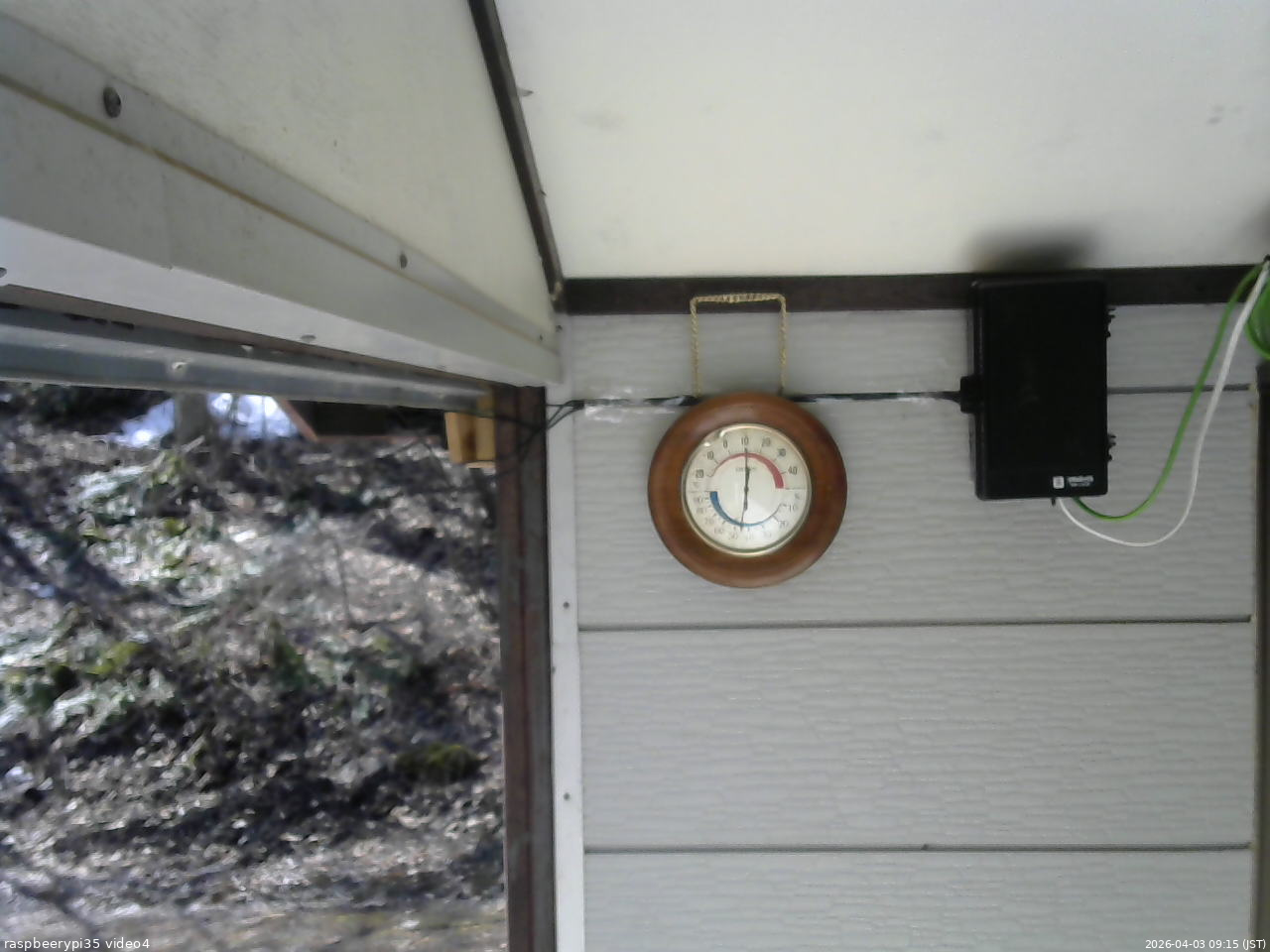 長野県菅平高原 ゆたか山荘 東側上空 2026/04/03 09:15