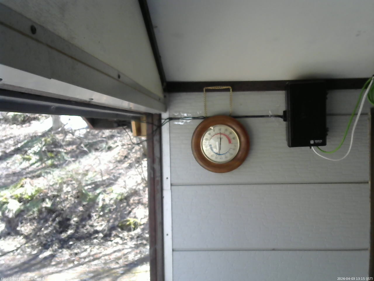 長野県菅平高原 ゆたか山荘 東側上空 2026/04/03 13:15