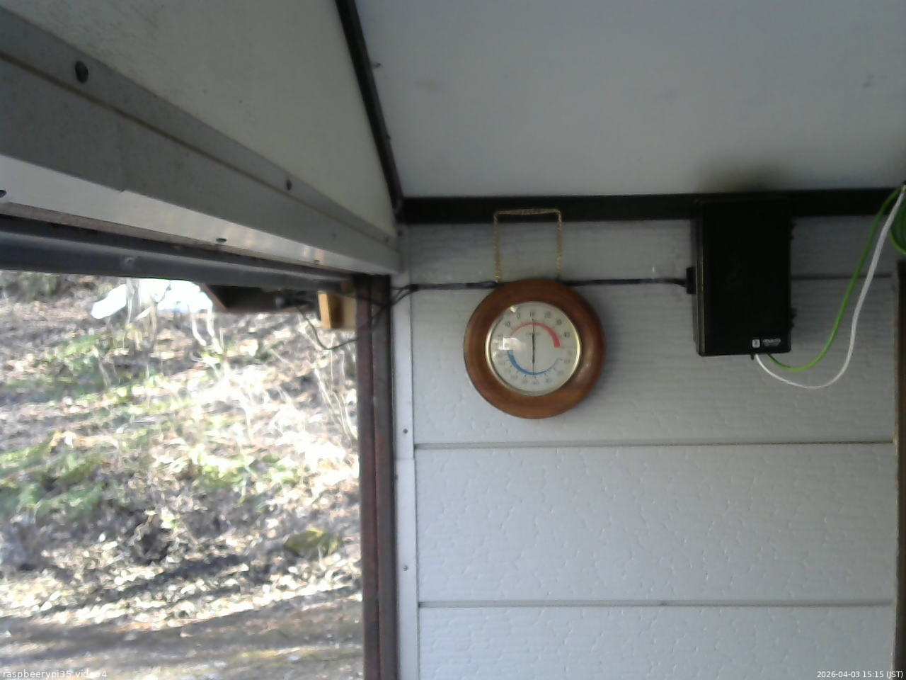 長野県菅平高原 ゆたか山荘 東側上空 2026/04/03 15:15