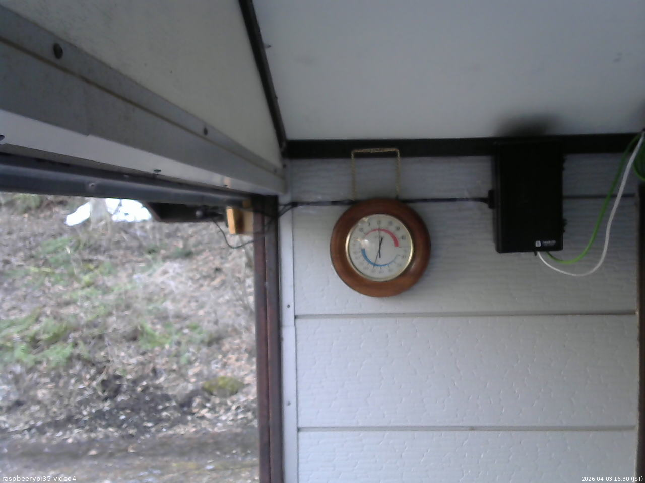 長野県菅平高原 ゆたか山荘 東側上空 2026/04/03 16:30