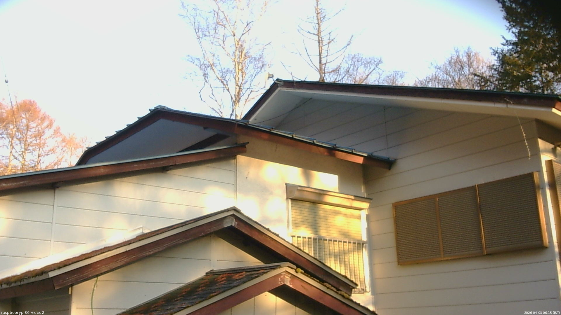 長野県菅平高原 ゆたか山荘 駐車場奥 2026/04/03 06:15