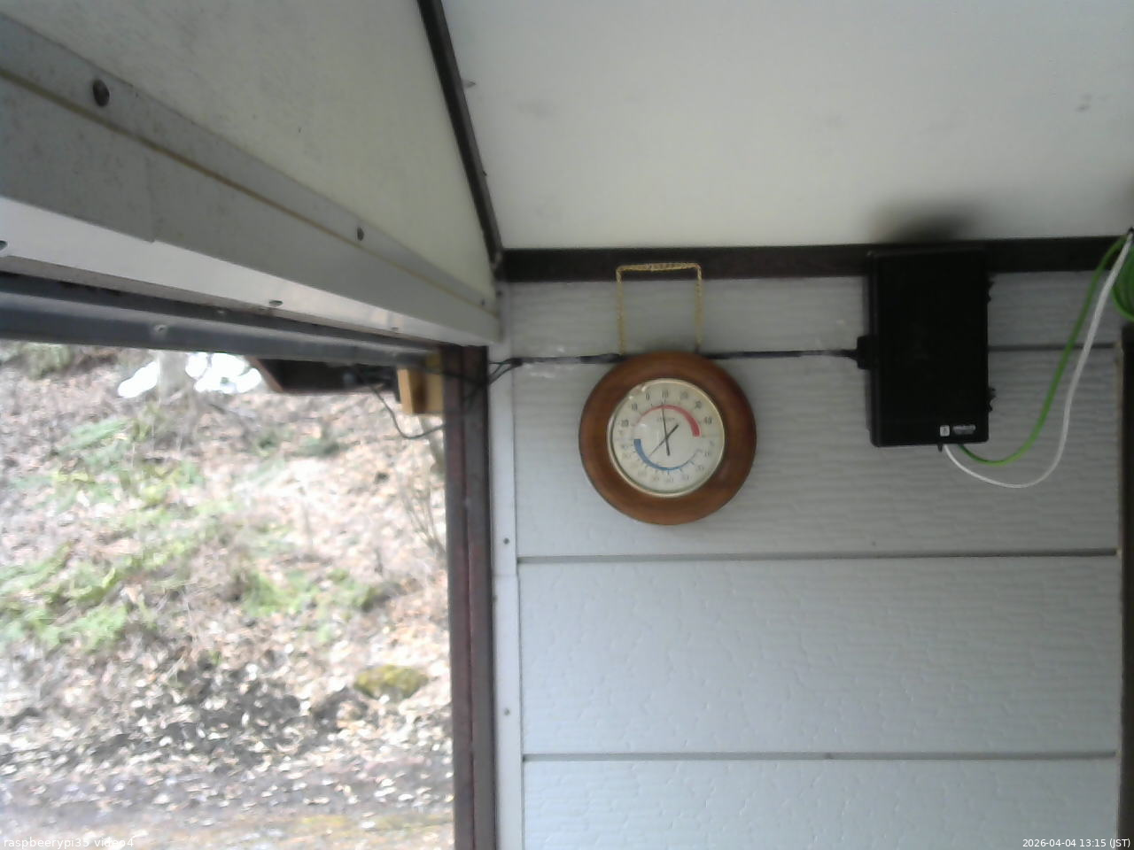 長野県菅平高原 ゆたか山荘 東側上空 2026/04/04 13:15