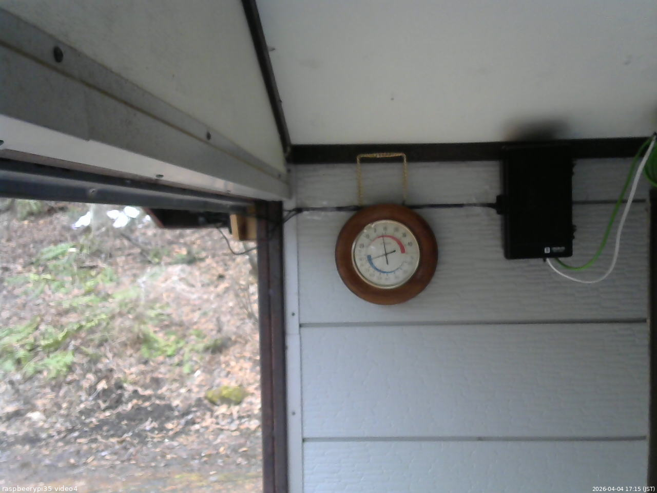 長野県菅平高原 ゆたか山荘 東側上空 2026/04/04 17:15