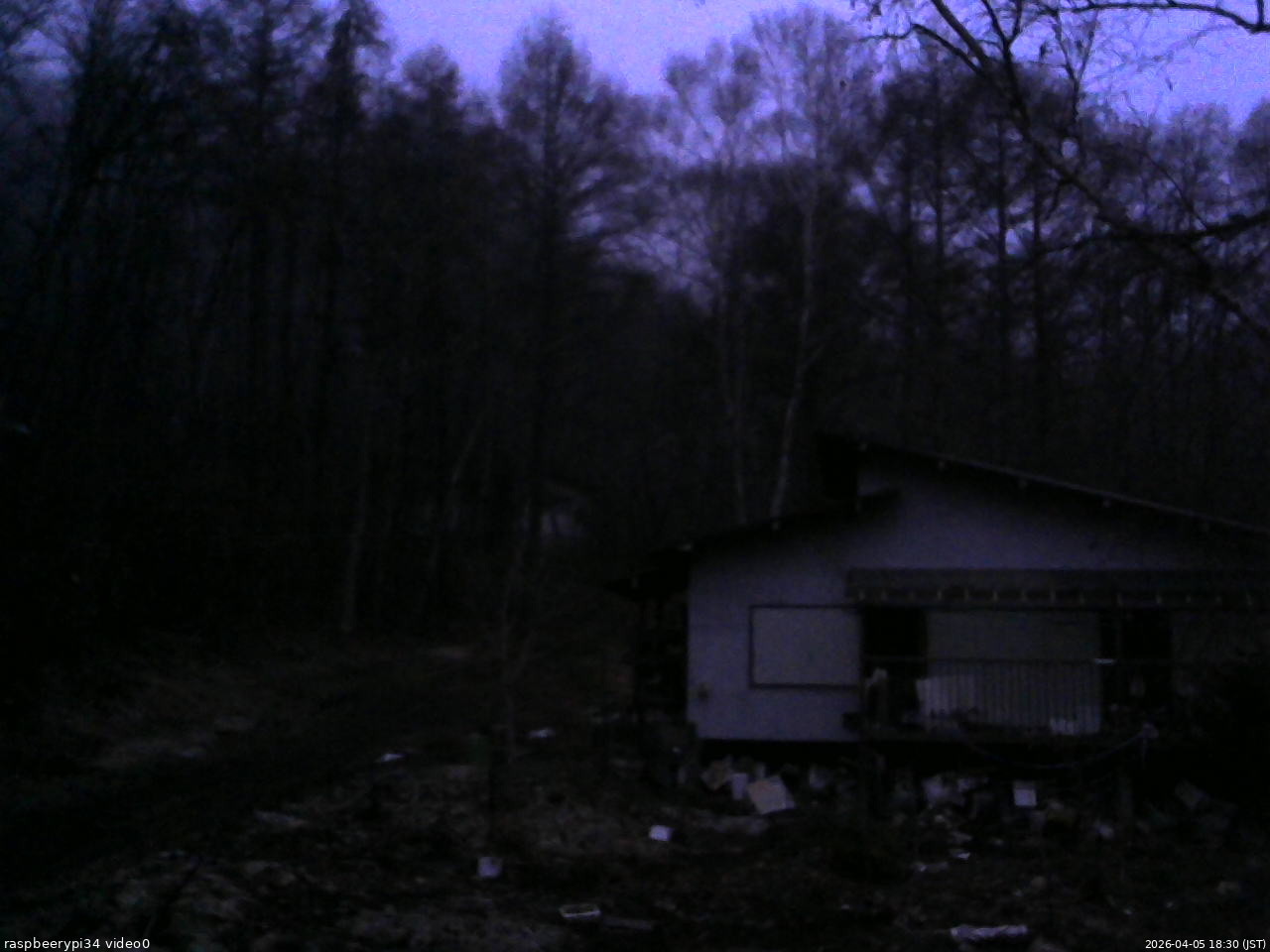 長野県菅平高原 ゆたか山荘 西側(坂上) 2026/04/05 18:30