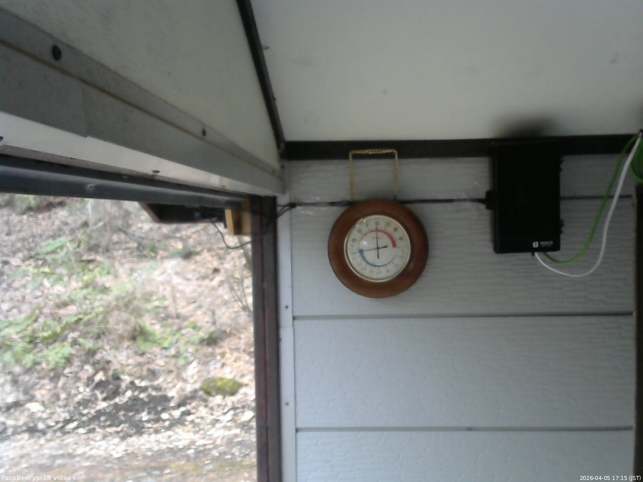 長野県菅平高原 ゆたか山荘 東側上空 2026/04/05 17:15